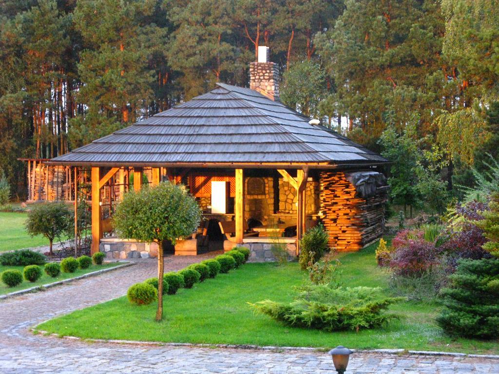 Hotel Daglezjowy Dwor à Osiek  Extérieur photo